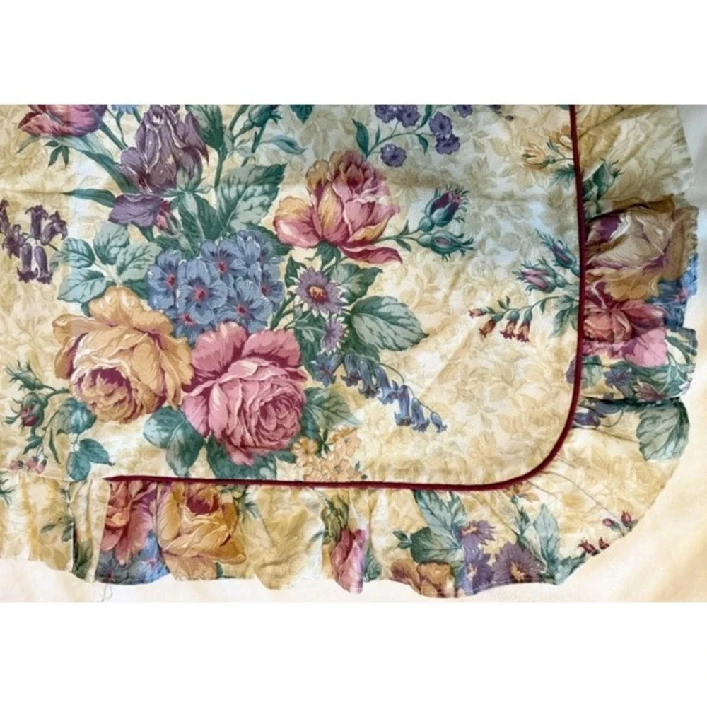 Pair of Floral Ruffled Pillow Shams Cottagecore Farmhouse, Dan River